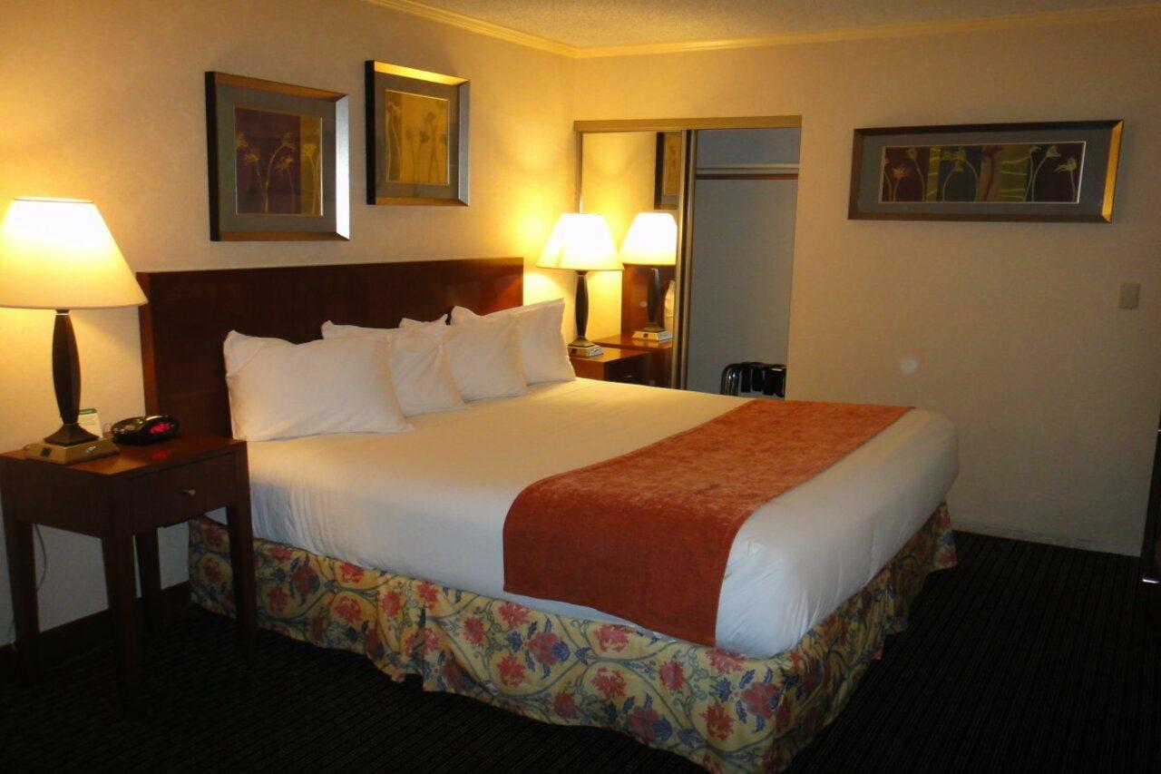 Los Prados Hotel San Mateo Exteriör bild